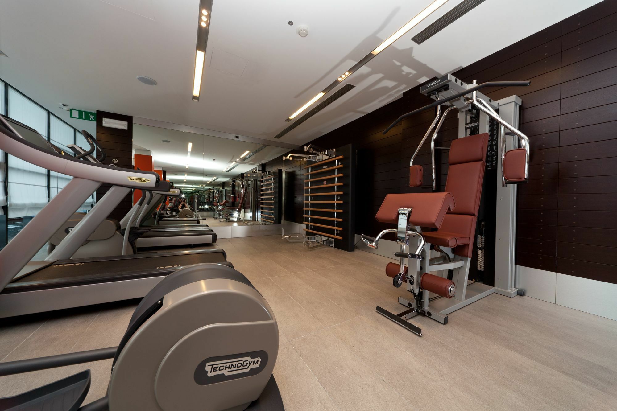 Rmh Modena Des Arts Hotel Ngoại thất bức ảnh